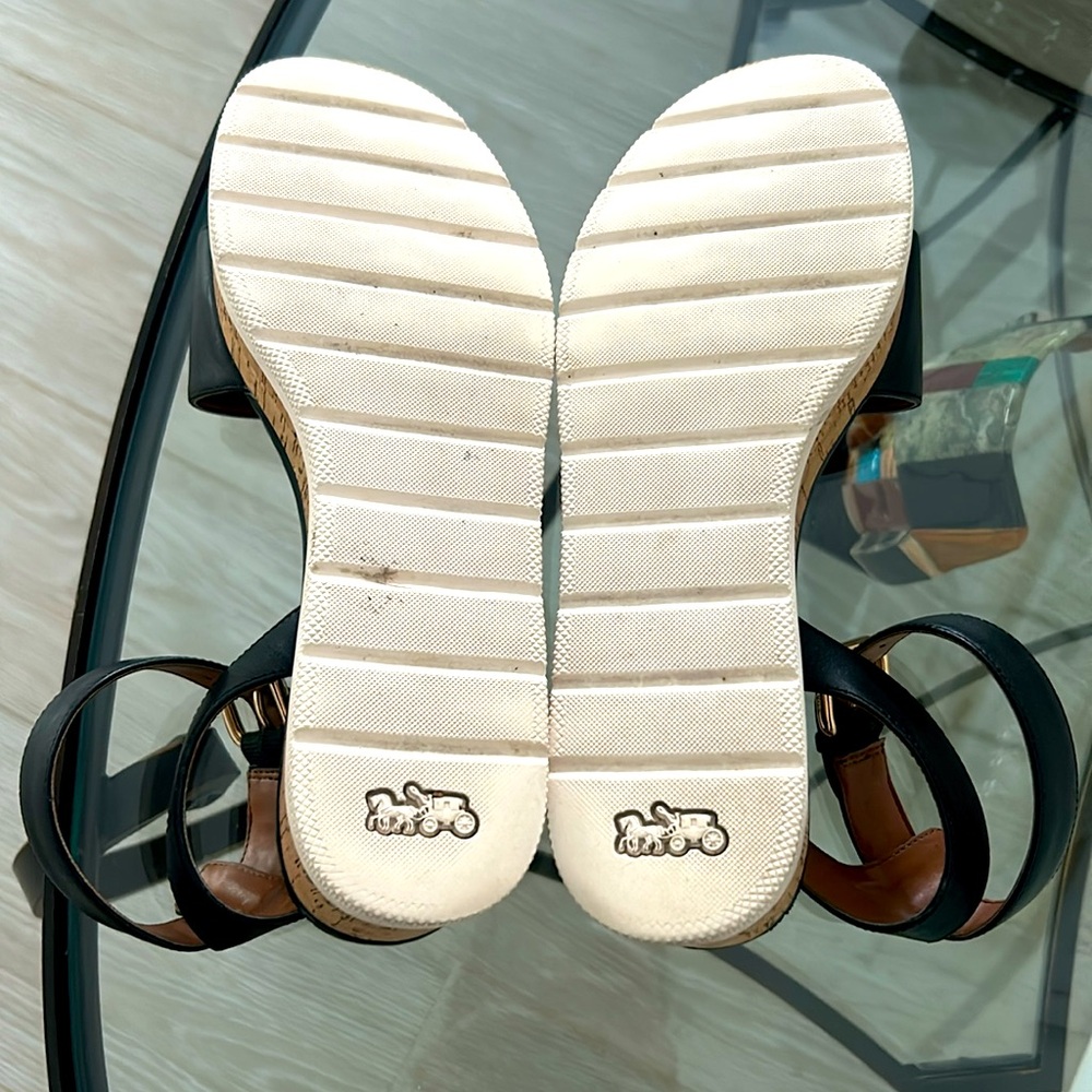 Coach black leather cork wedge sandals - Picture 6 of 6